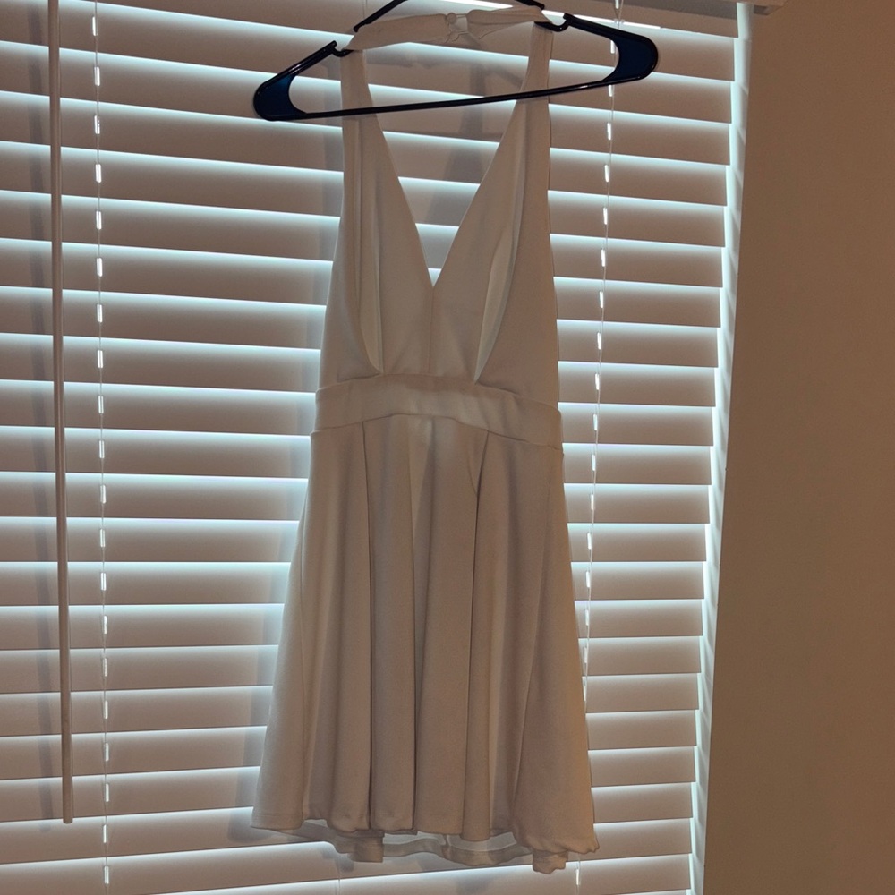 Lulu's Chic White Backless Dress
